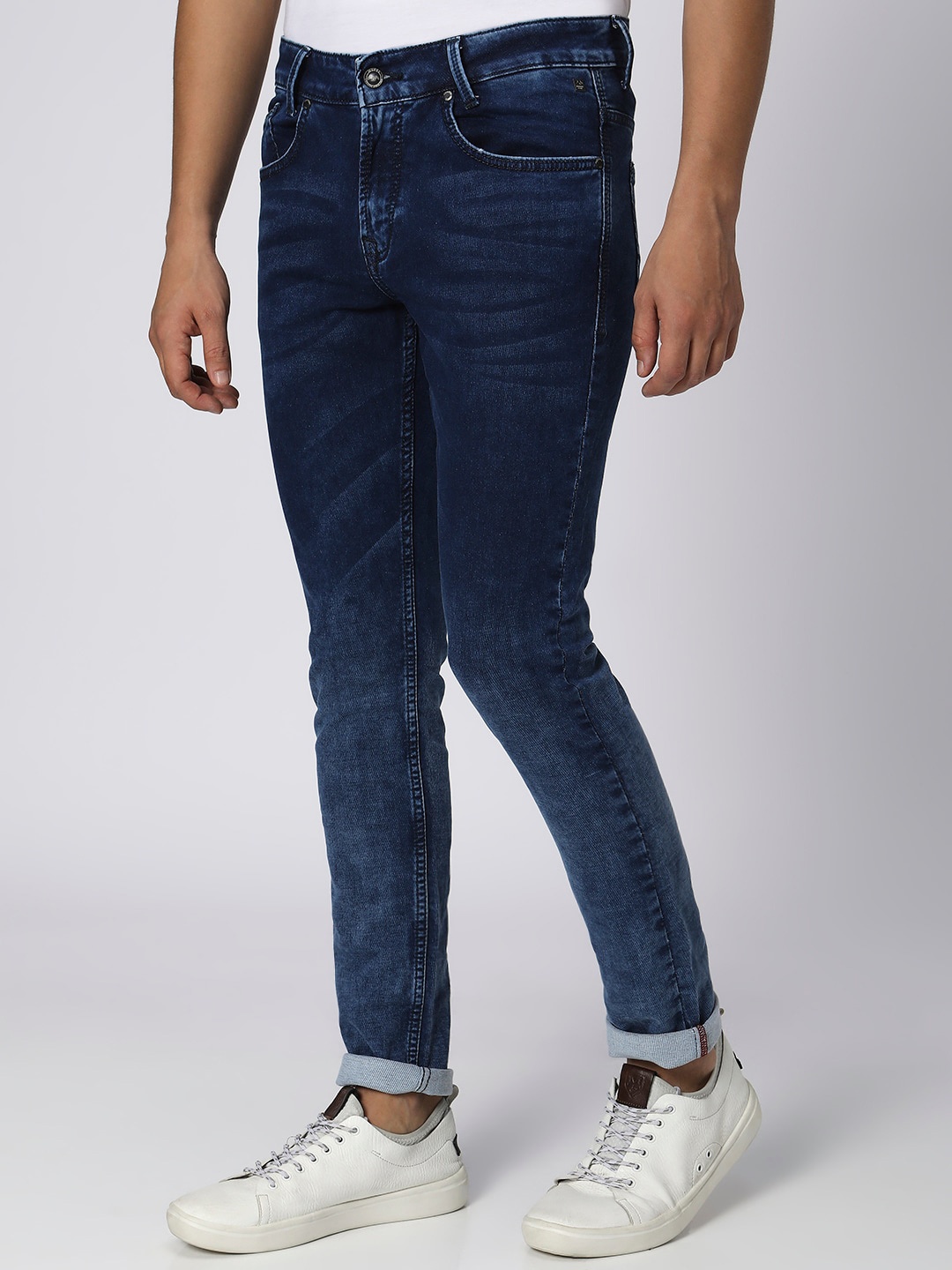

Mufti Men Mid-Rise Skinny Fit Stretchable Light Fade Jeans, Blue