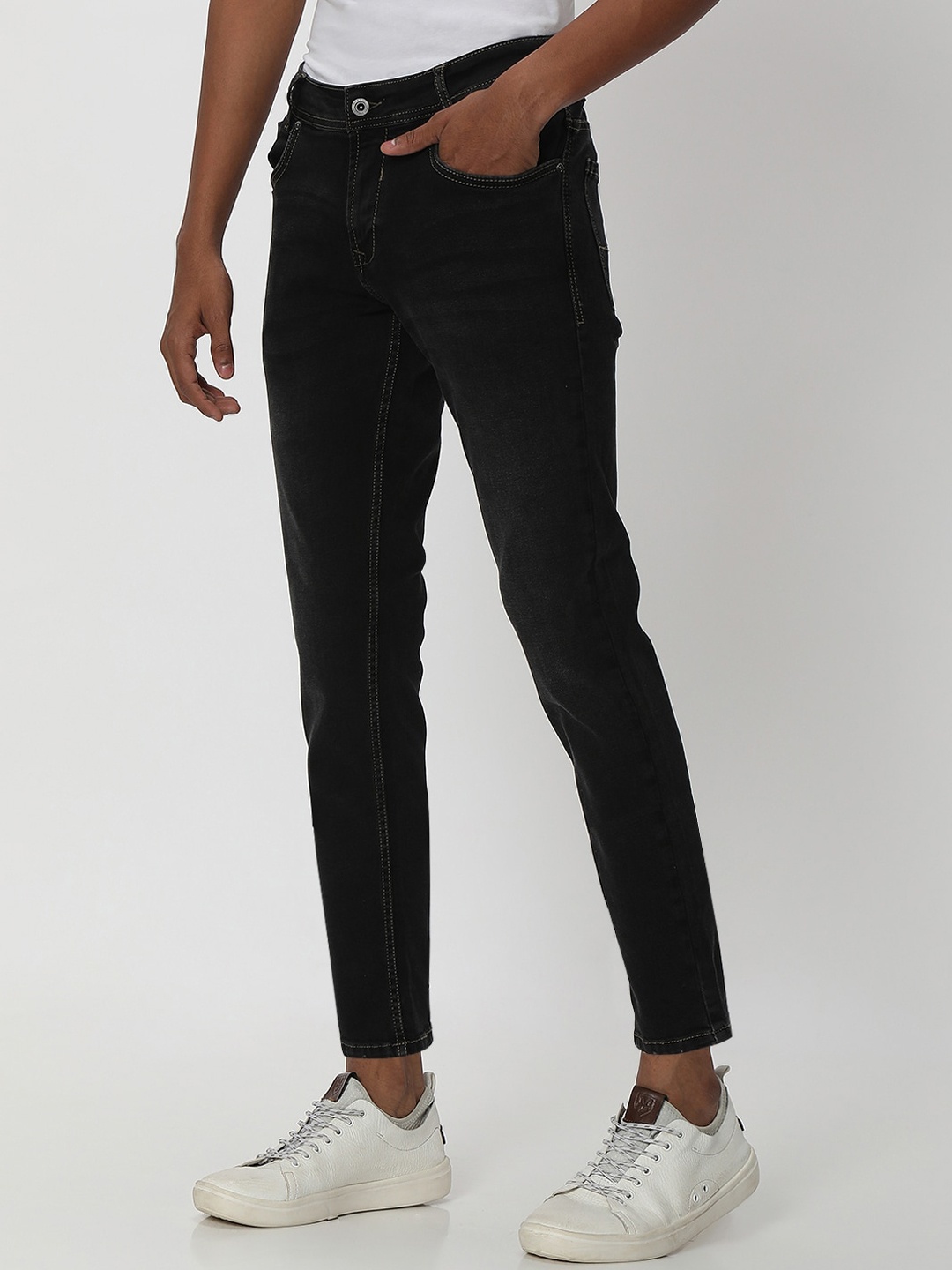 

Mufti Men Stretchable Cropped Jeans, Black