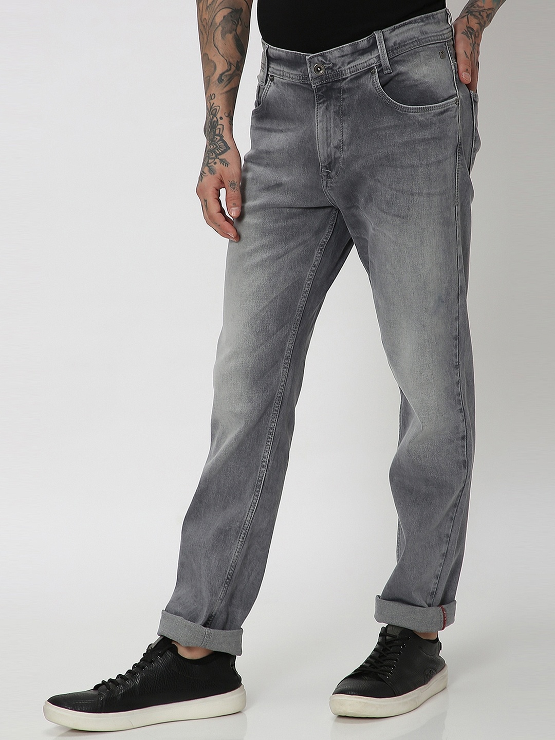

Mufti Men Mid-Rise Straight Fit Heavy Fade Clean Look Stretchable Jeans, Grey