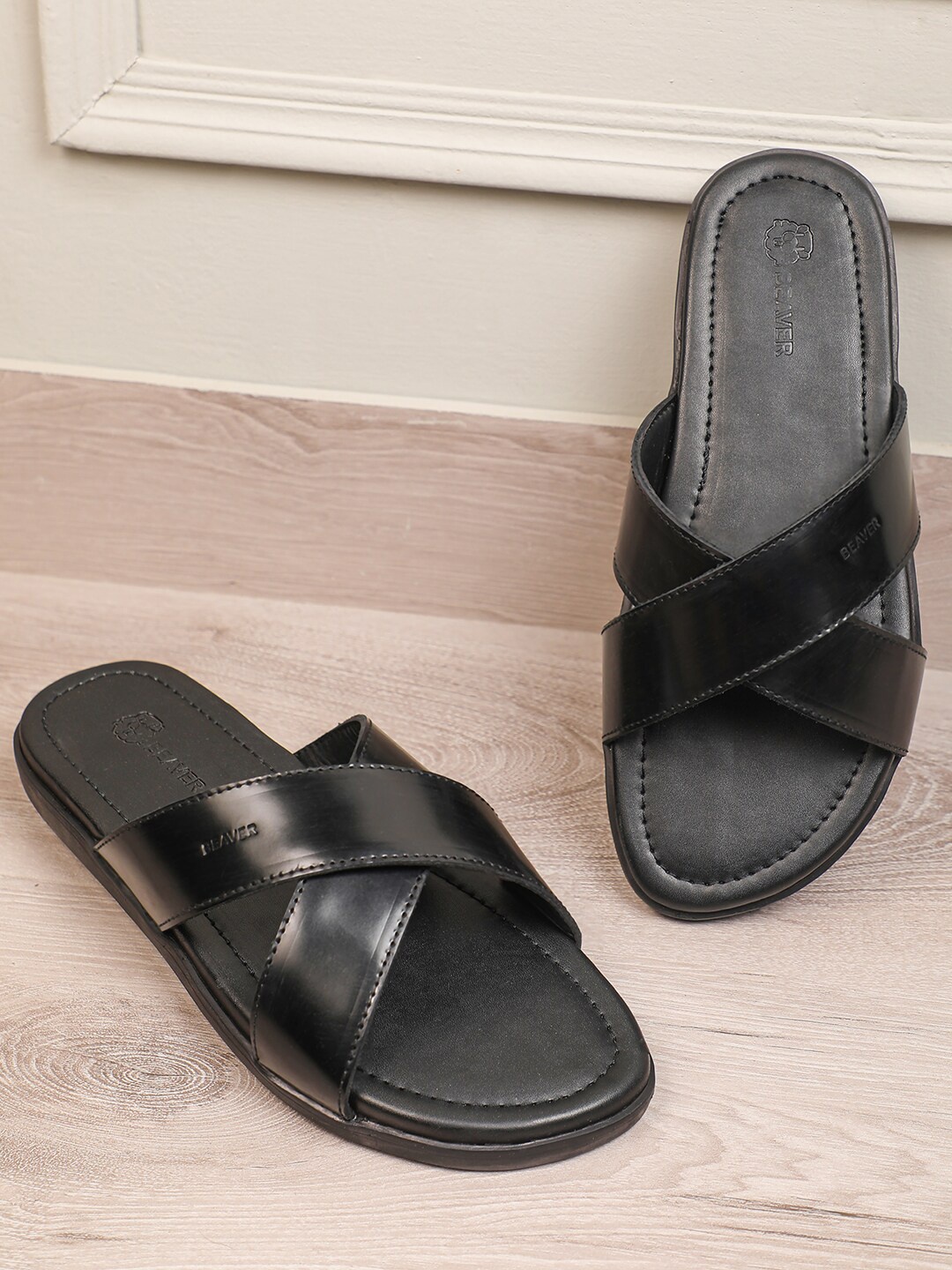

BEAVER Men Open Toe Cross Strap Leather Comfort Sandals, Black