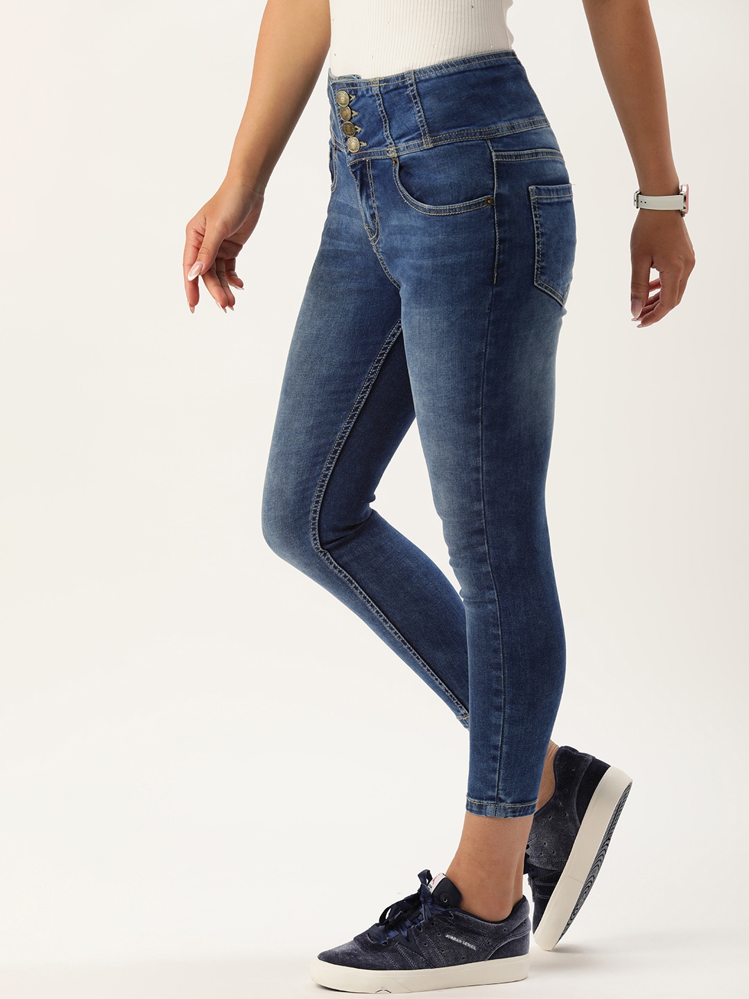 

FOREVER 21 Women Skinny Fit Heavy Fade Stretchable Jeans, Blue