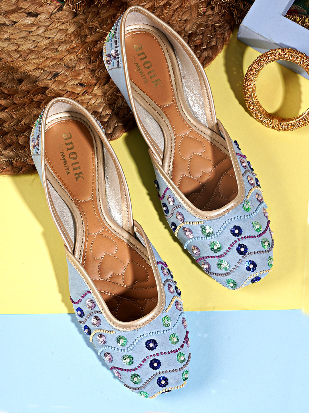 

Anouk Blue Embellished Ethnic Mojaris