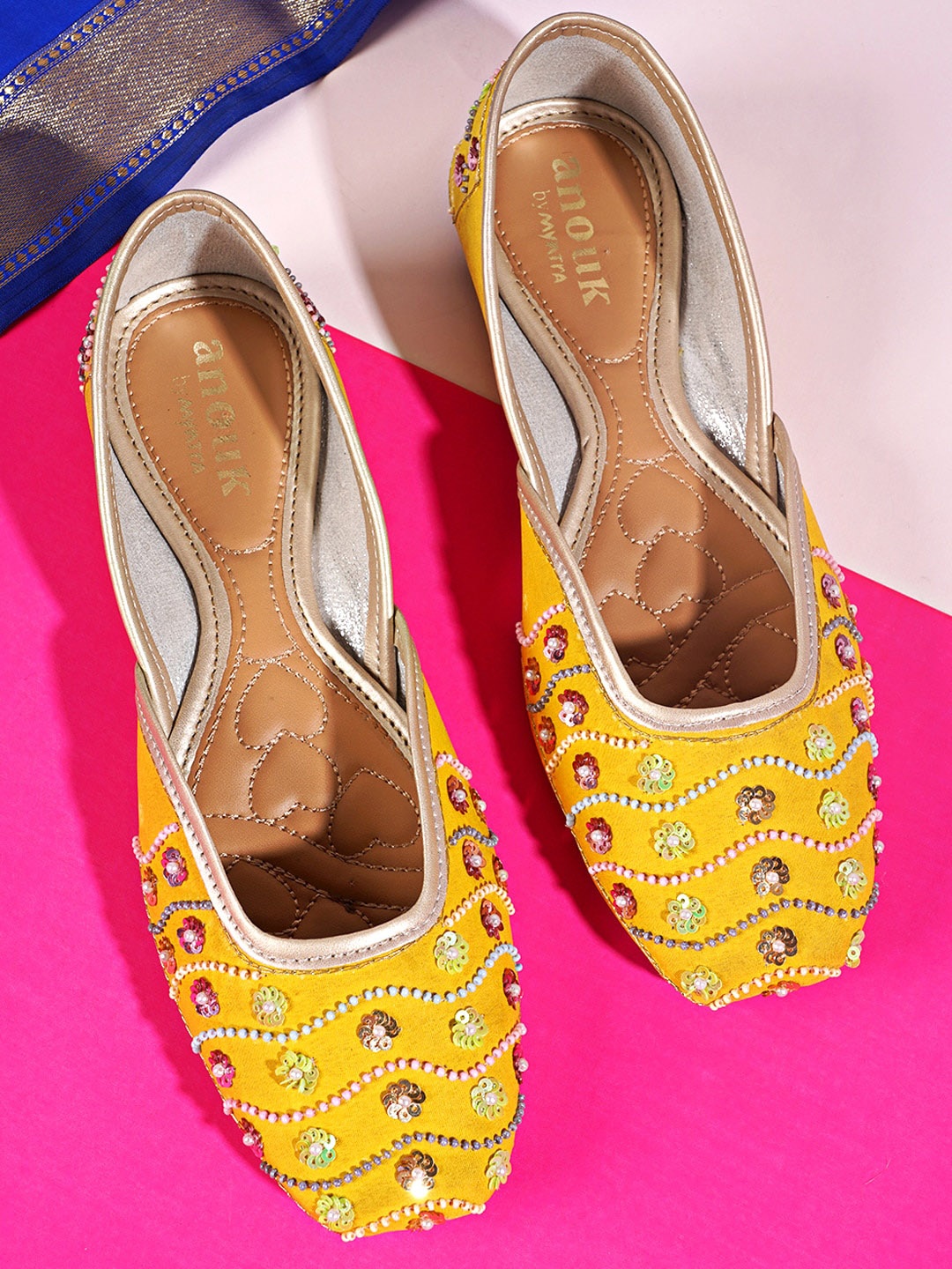 

Anouk Yellow Embellished Ethnic Mojaris