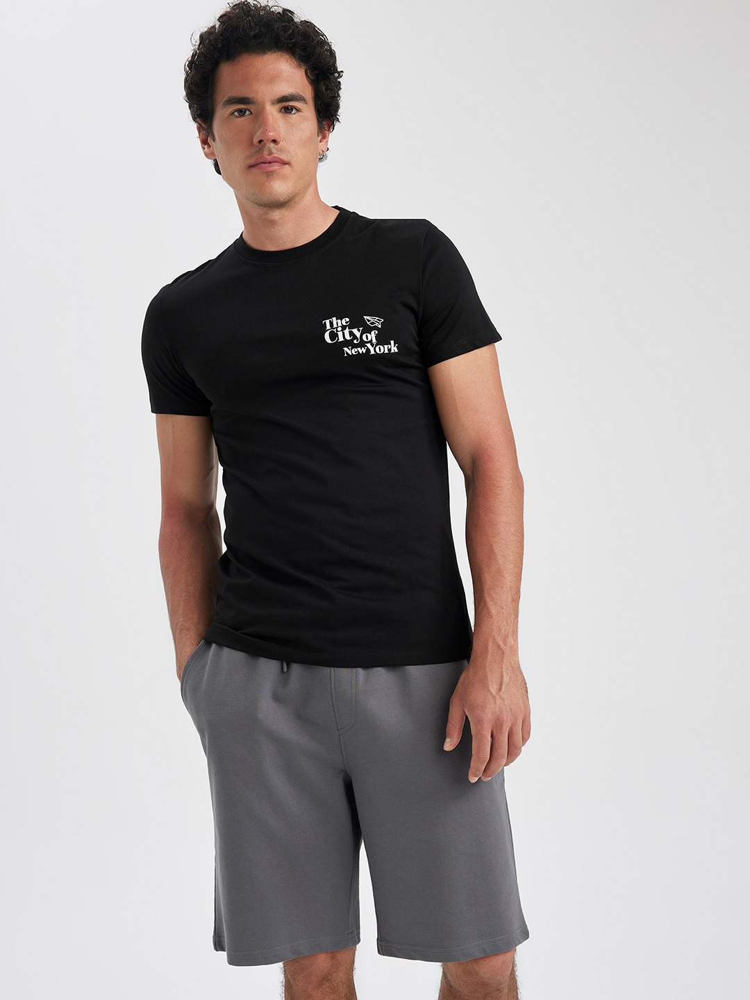 

DeFacto Men Mid Raise Above Knee Length Shorts, Grey