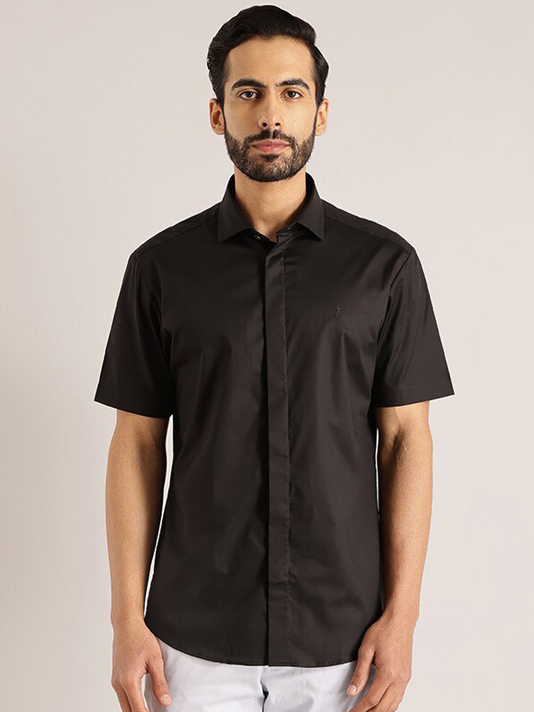 

Indian Terrain Chiseled Slim Fit Casual Shirt, Black