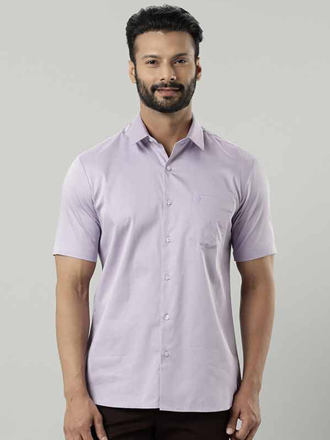 

Indian Terrain Men Blue Chiseled Slim Fit Casual Shirt, Purple