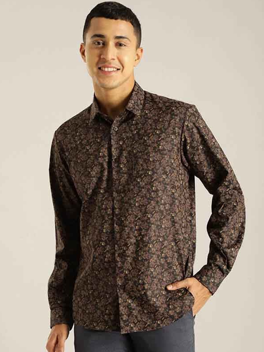 

Indian Terrain Chiseled Slim Fit Floral Printed Casual Shirt, Brown