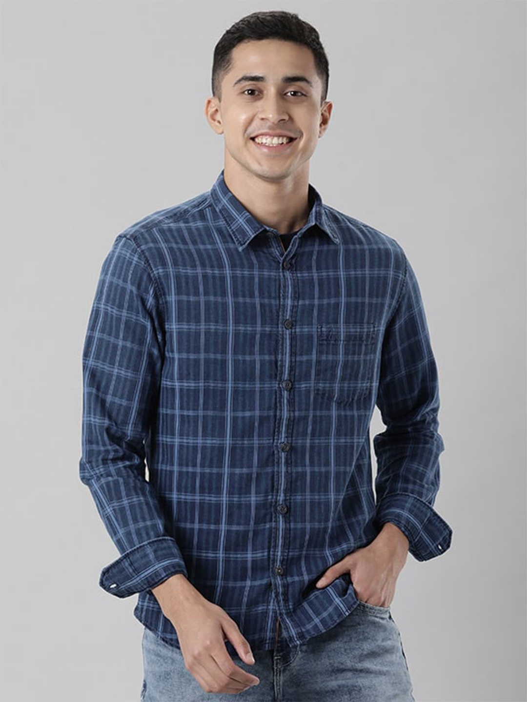 

Indian Terrain Chiseled Slim Fit Tartan Checked Casual Pure Cotton Shirt, Navy blue