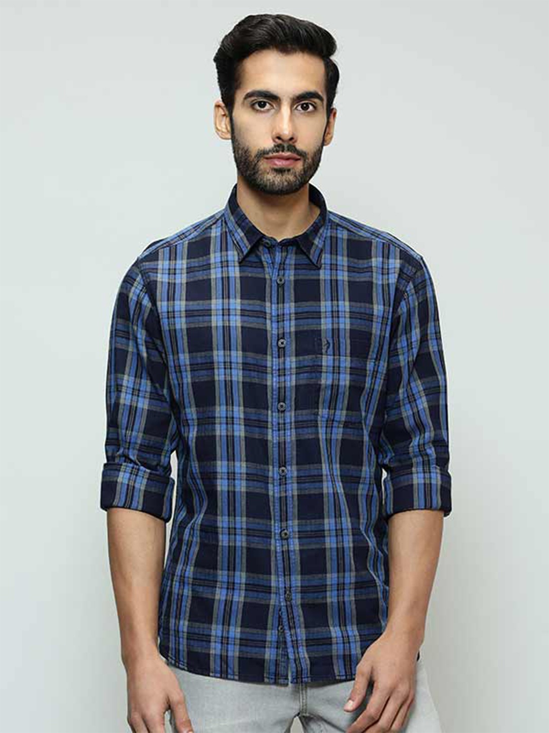 

Indian Terrain Chiseled Slim Fit Tartan Checked Casual Pure Cotton Shirt, Navy blue