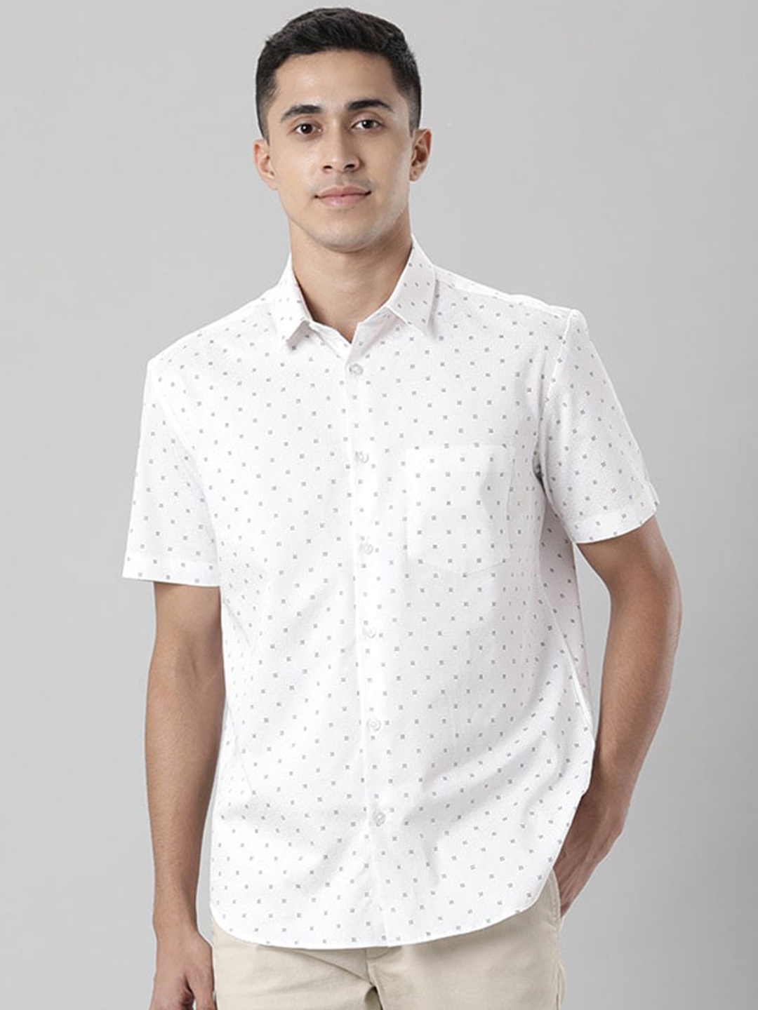 

Indian Terrain Micro Ditsy Printed Chiseled Slim Fit Cotton Casual Shirt, White