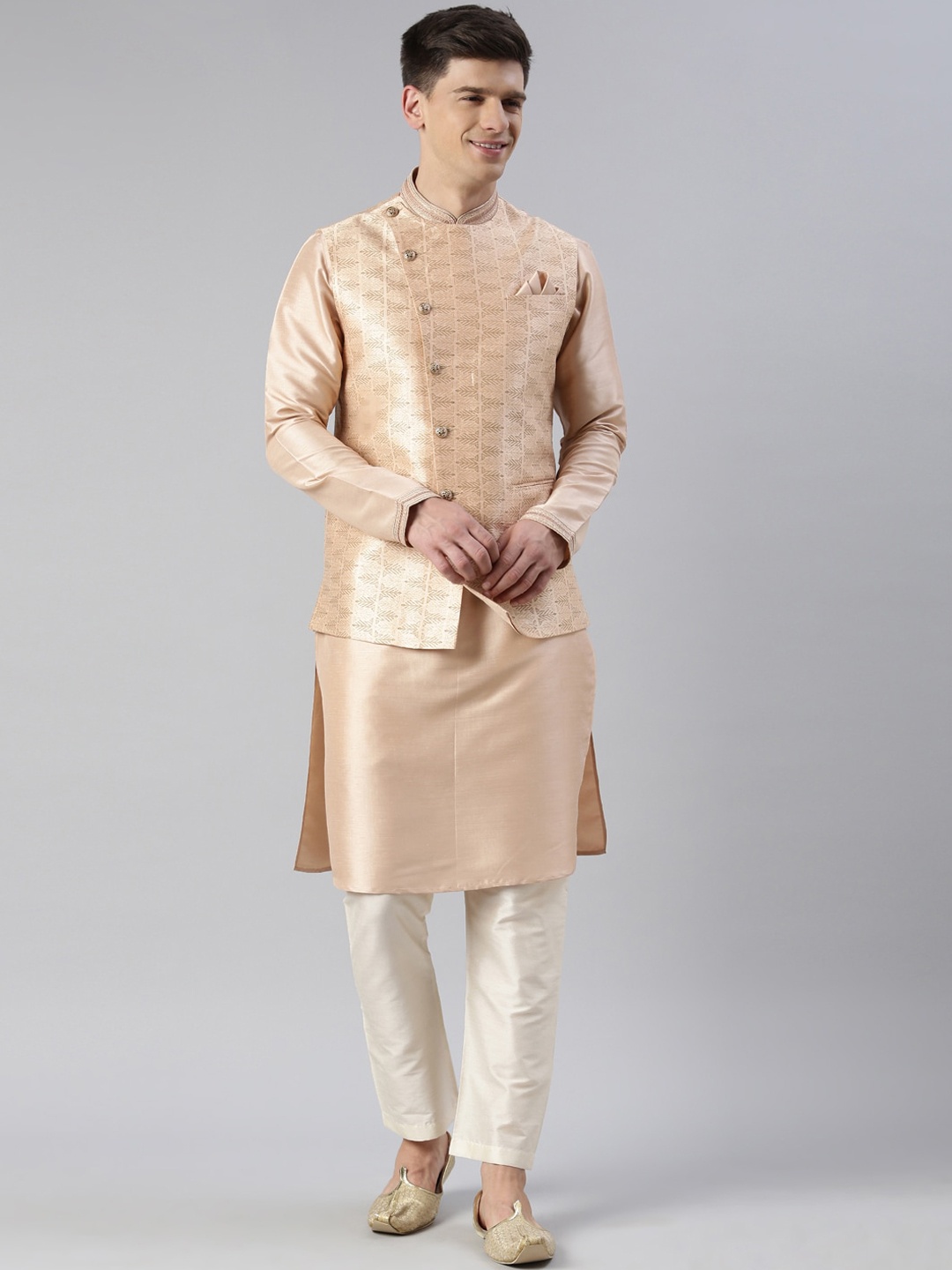 

TheEthnic.Co Angrakha Kurta With Pyjamas & Printed Overlap Jacket, Peach