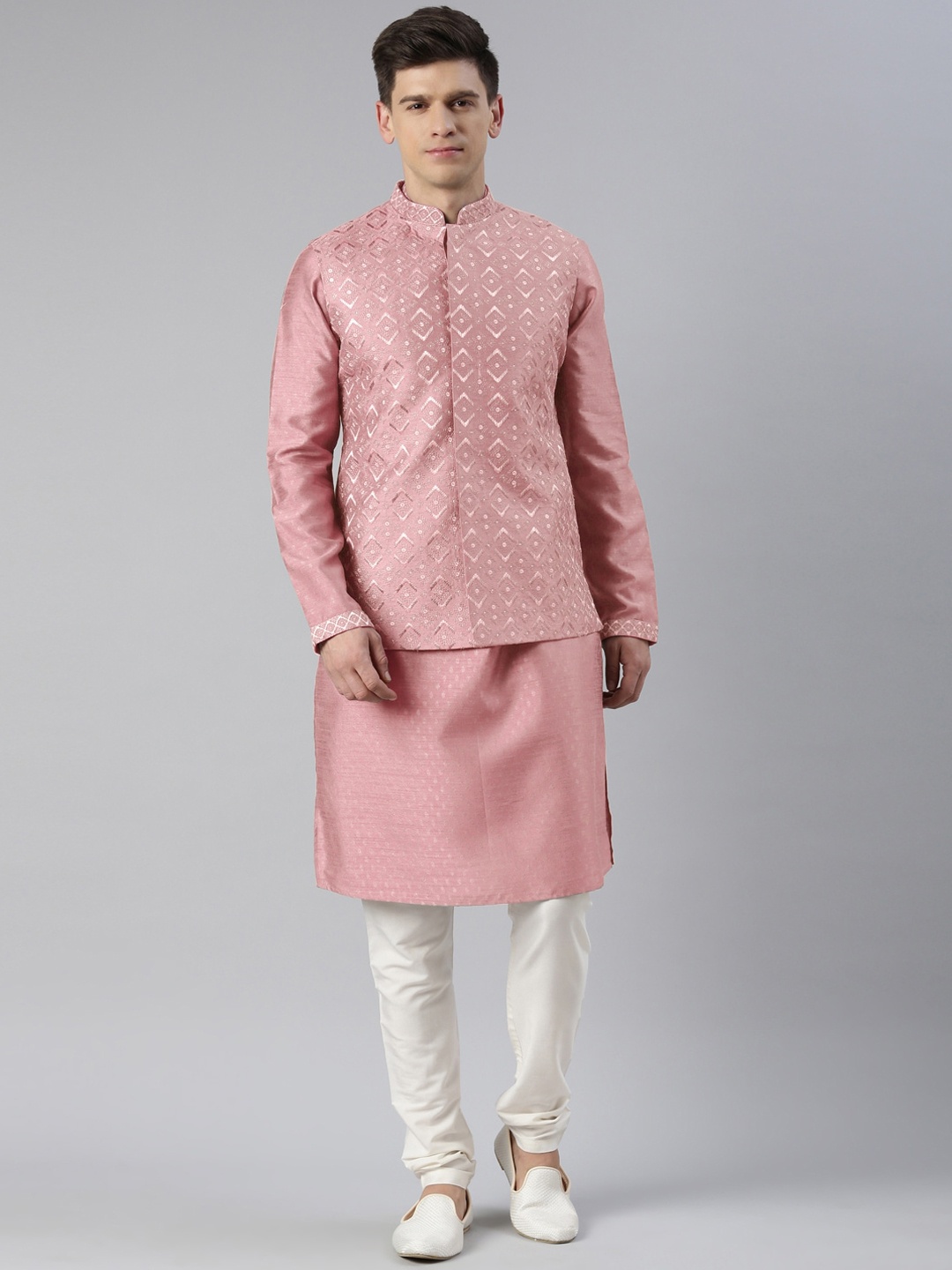 

TheEthnic.Co Men Regular Kurta with Churidar & Jacket, Pink