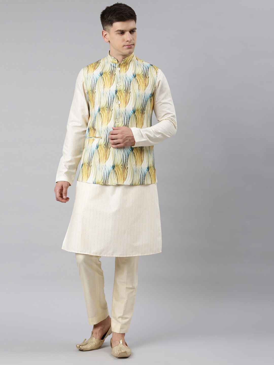 

TheEthnic.Co Regular Linen Kurta & Pyjamas with Printed Nehru Jacket, Yellow