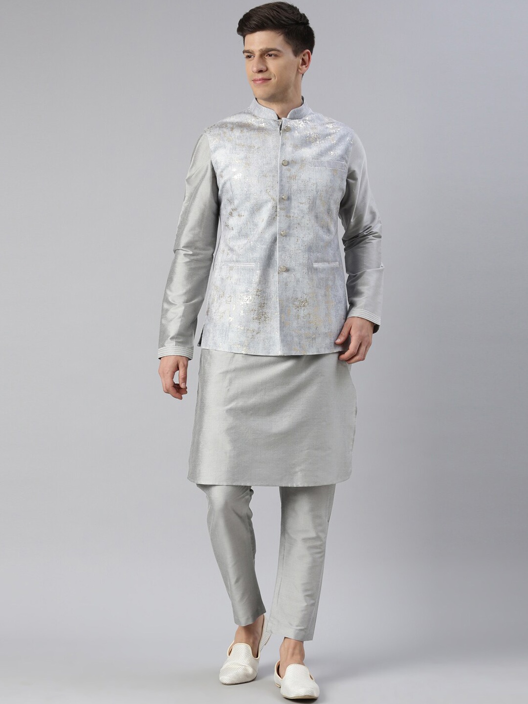 

TheEthnic.Co Abstract Printed Mandarin Collar Jacket Kurta With Pyjamas, Grey