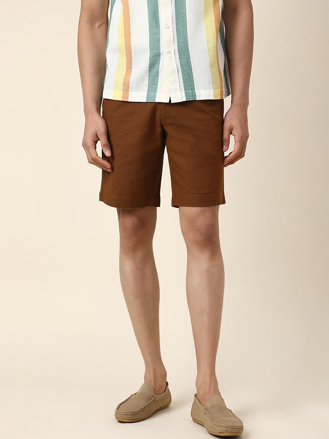 

Fabindia Men Mid-Rise Casual Cotton Shorts, Brown