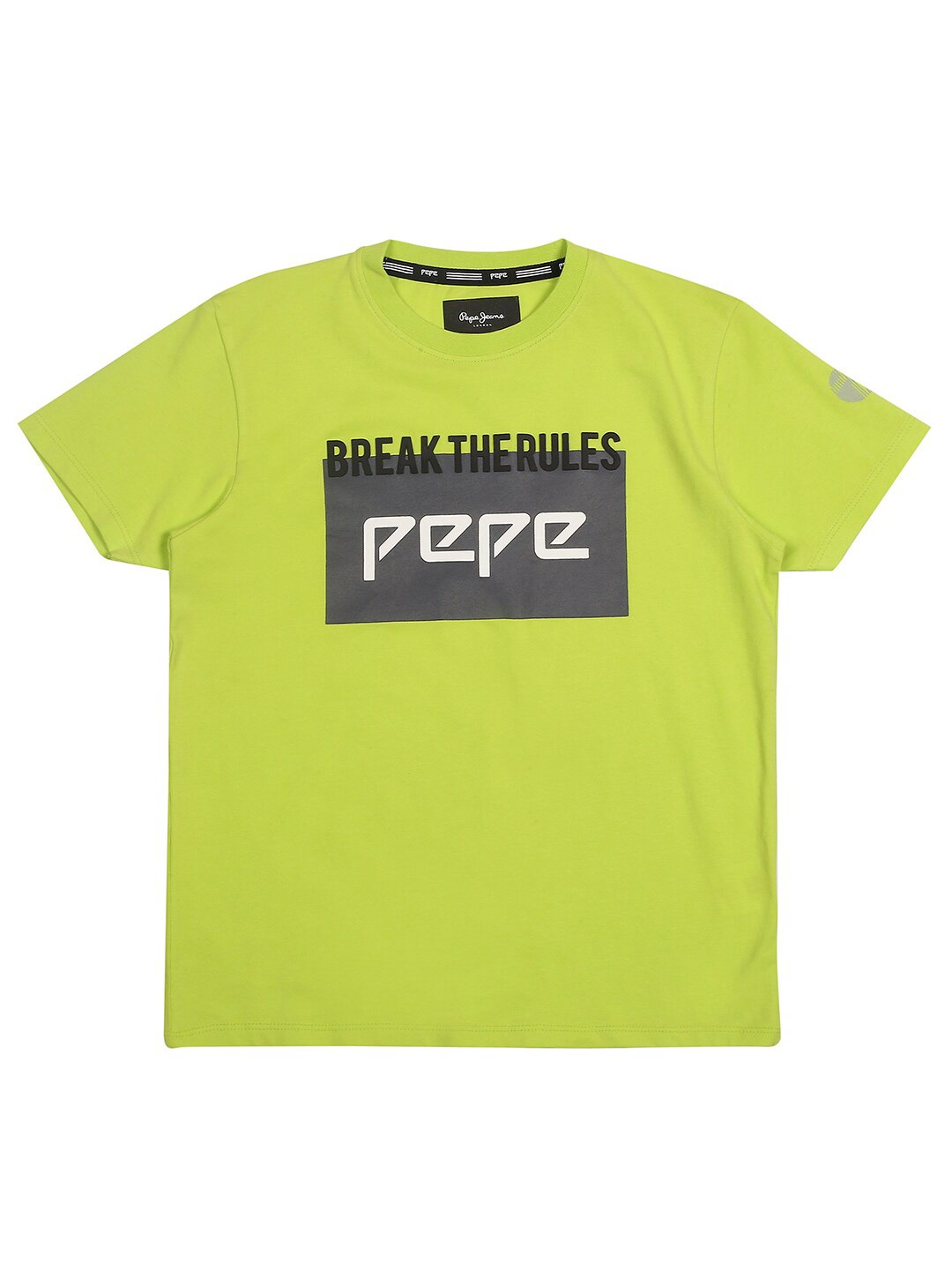 

Pepe Jeans Boys Green Typography Printed Regular Fit T-shirt
