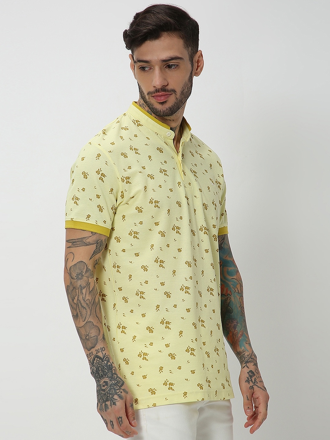 

Mufti Floral Printed Henley Neck Short Sleeves Slim Fit T-shirt, Yellow