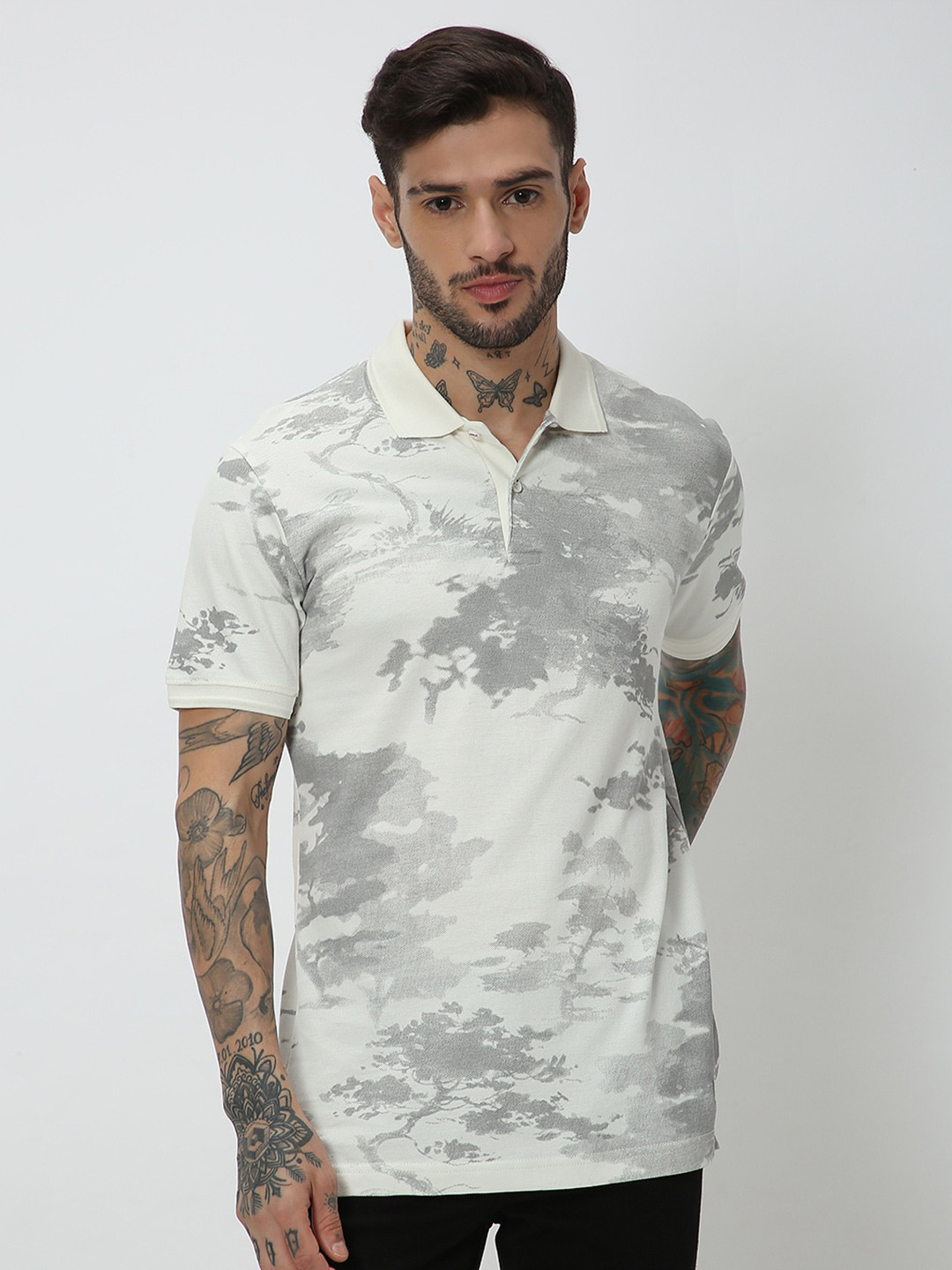 

Mufti Abstract Printed Polo Collar Slim Fit Pure Cotton T-shirt, White