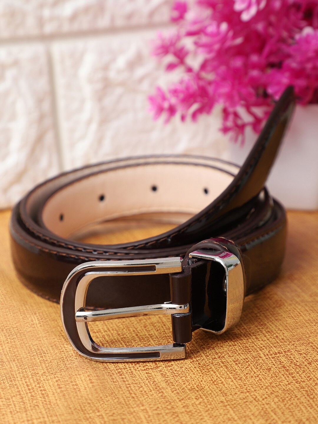 

The Mini NEEDLE Women Slim Belt with Tang Closure, Brown