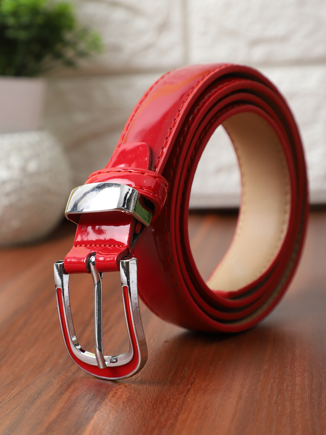 

The Mini NEEDLE Women Tang Closure Slim Belt, Red