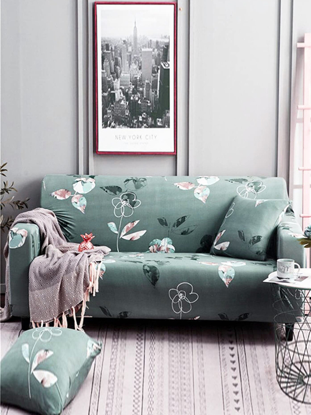 

HOUSE OF QUIRK Universal Green & White Printed Flexible Stretchable 2-Seater Sofa Cover
