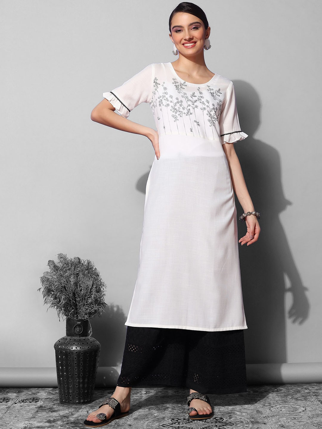 

KALINI Floral Printed Bell Sleeves Kurta, White