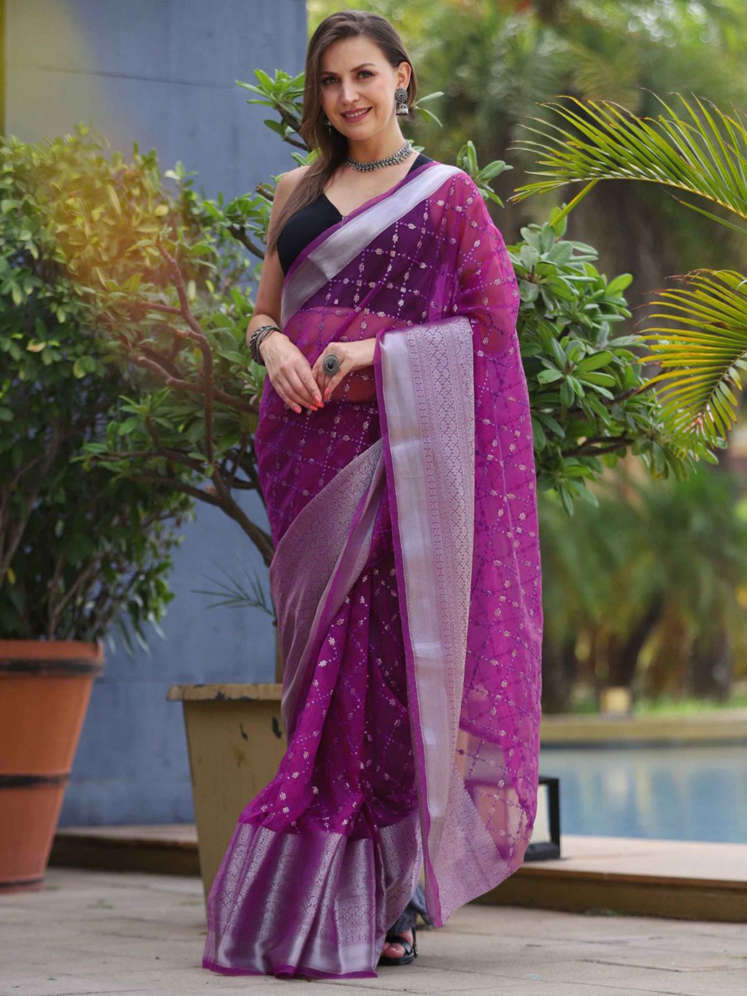 

Satrani Magenta & Silver-Toned Ethnic Woven Design Zari Organza Saree