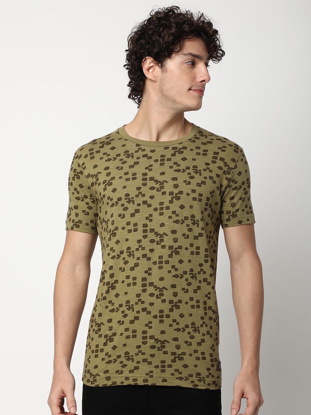 

Mufti Abstract Printed Cotton T-shirt, Olive
