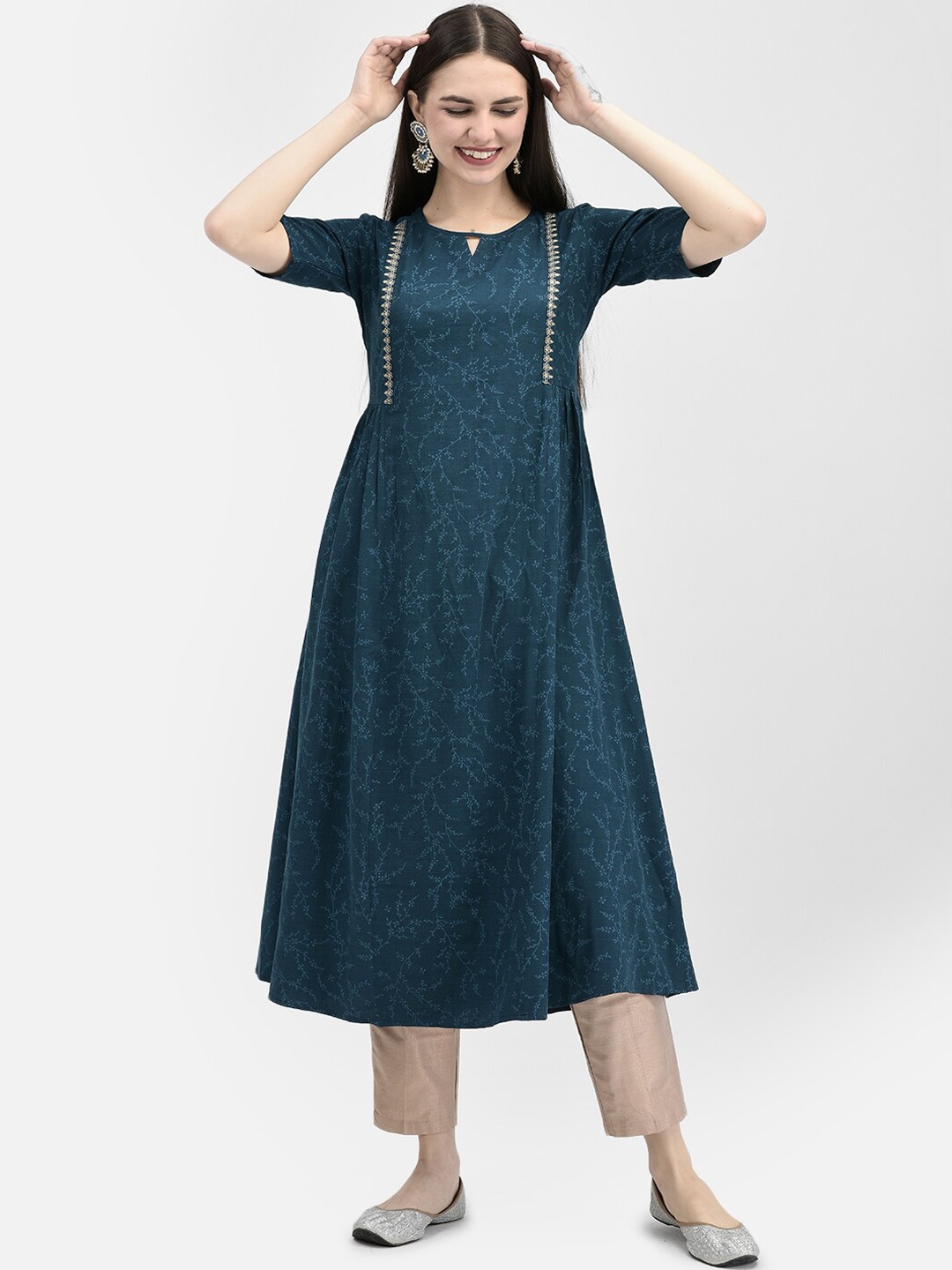

Span Ethnic Motifs Printed Thread Work A-Line Kurta, Navy blue