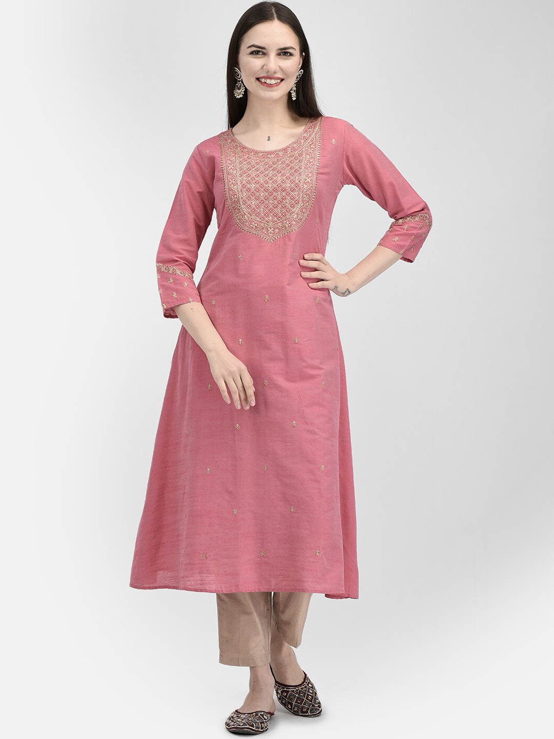 

Span Ethnic Motifs Embroidered Sequined A-line Silk Kurta, Pink