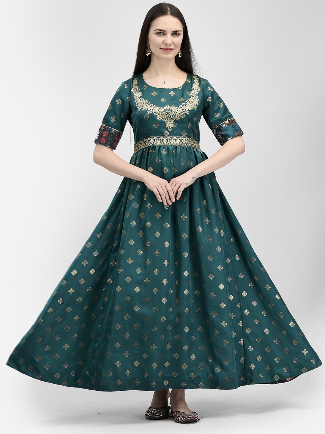 Span Ethnic Motifs Woven Design Sequinned Anarkali Kurta, Green