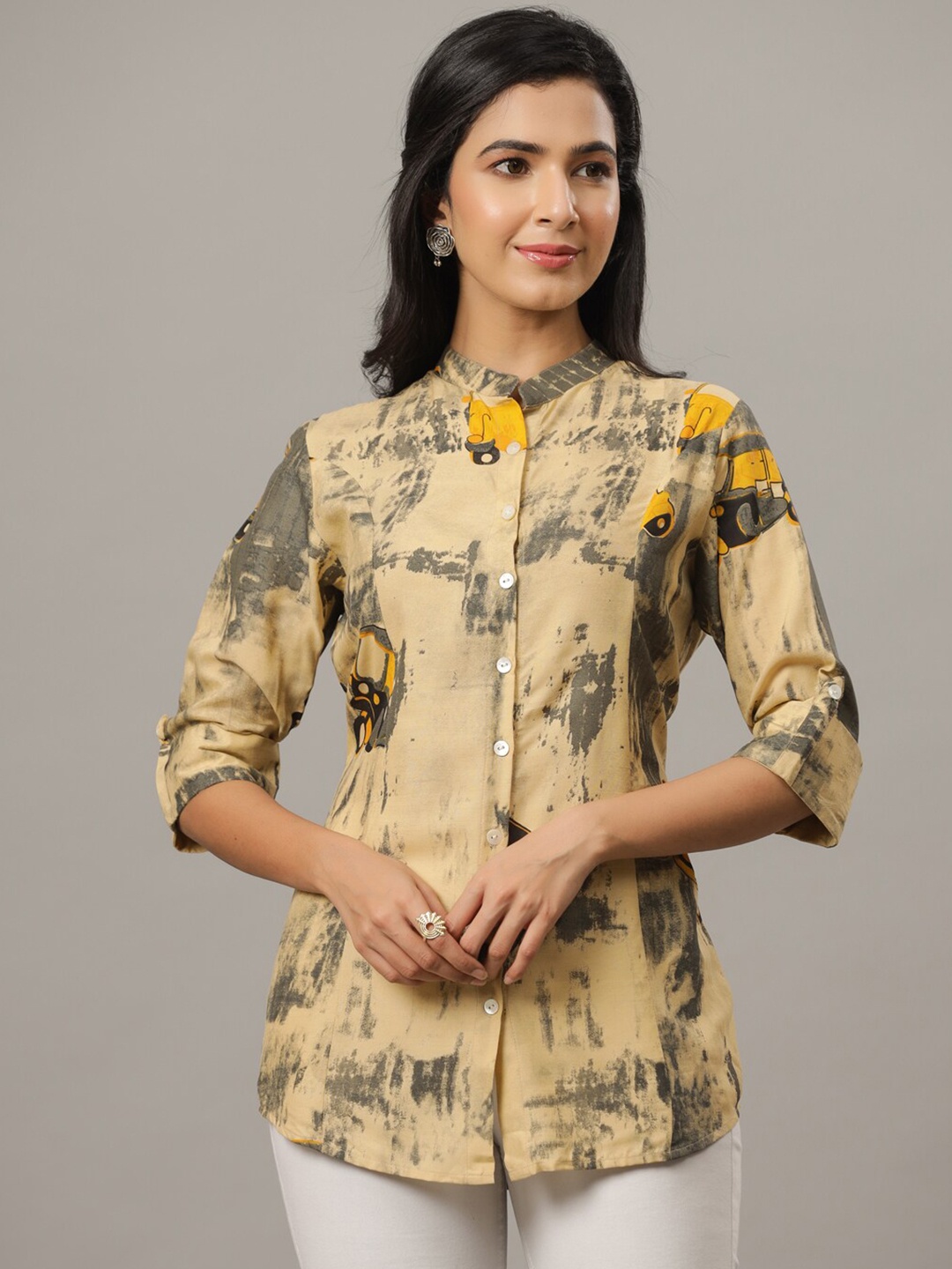 

Indian Virasat Comfort Abstract Printed Mandarin Collar Roll-Up Sleeves Cotton Shirt, Beige