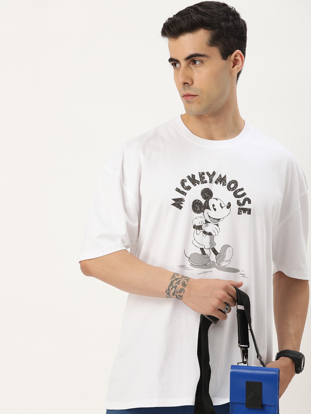 

Kook N Keech Men Mickey Mouse Printed Pure Cotton Loose T-shirt, White