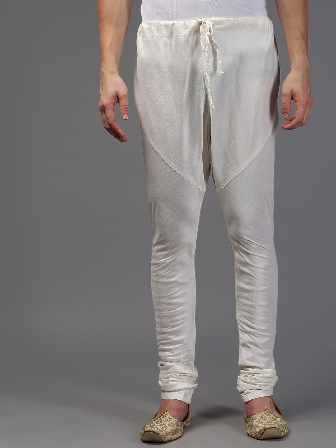 

Sanwara Men Mid Rise Pyjamas, Off white