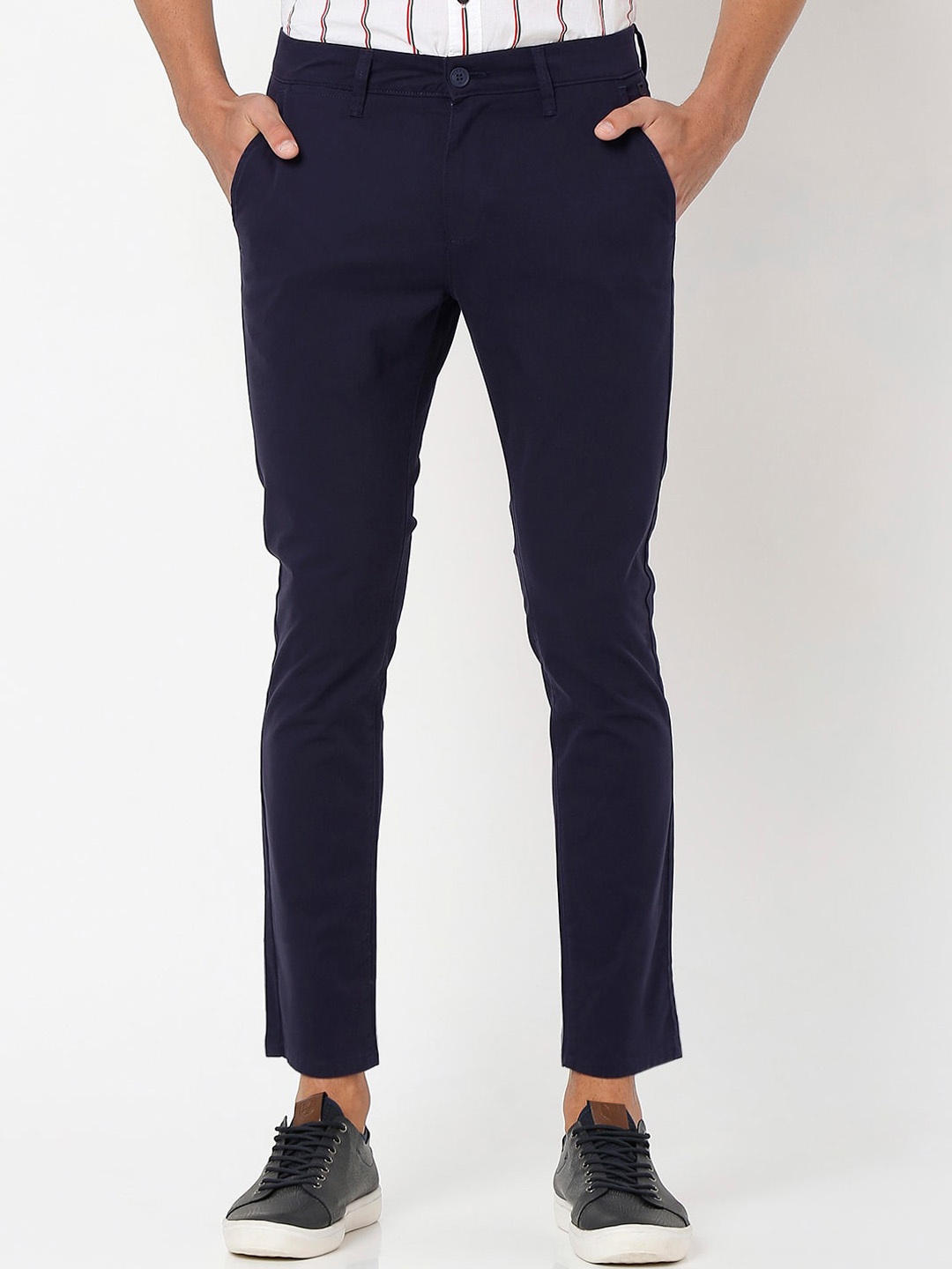 

Mufti Men Slim Fit Easy Wash Chinos Trousers, Navy blue