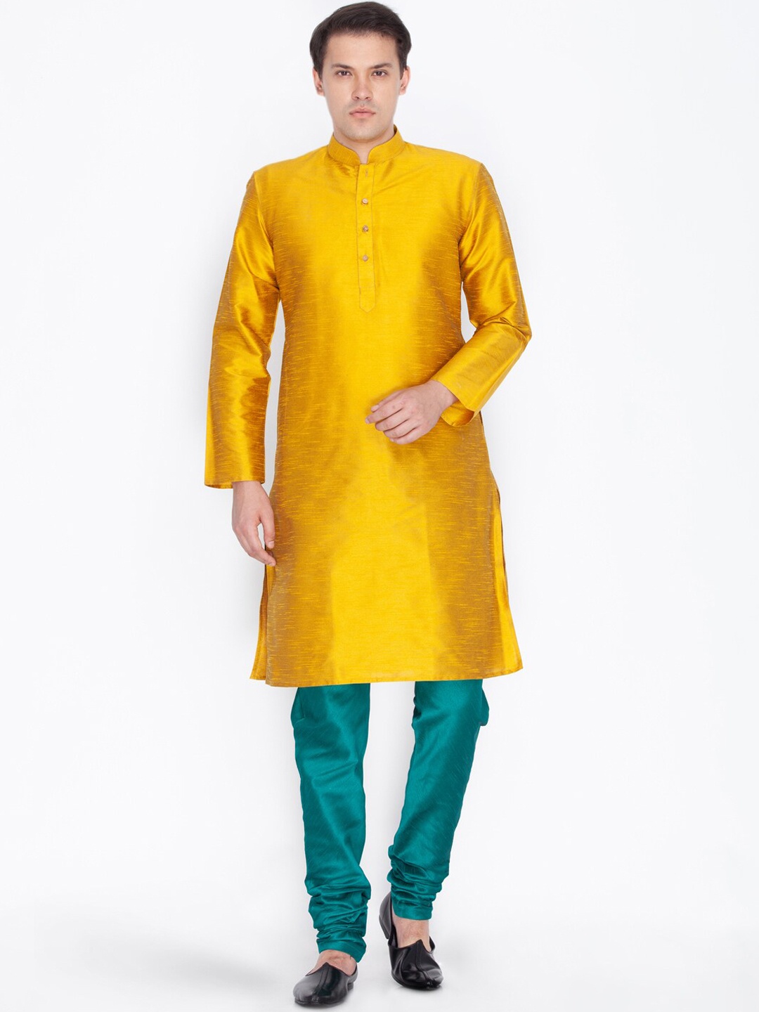 

VASTRAMAY Mandarin Collar Kurta With Churidar Set, Mustard