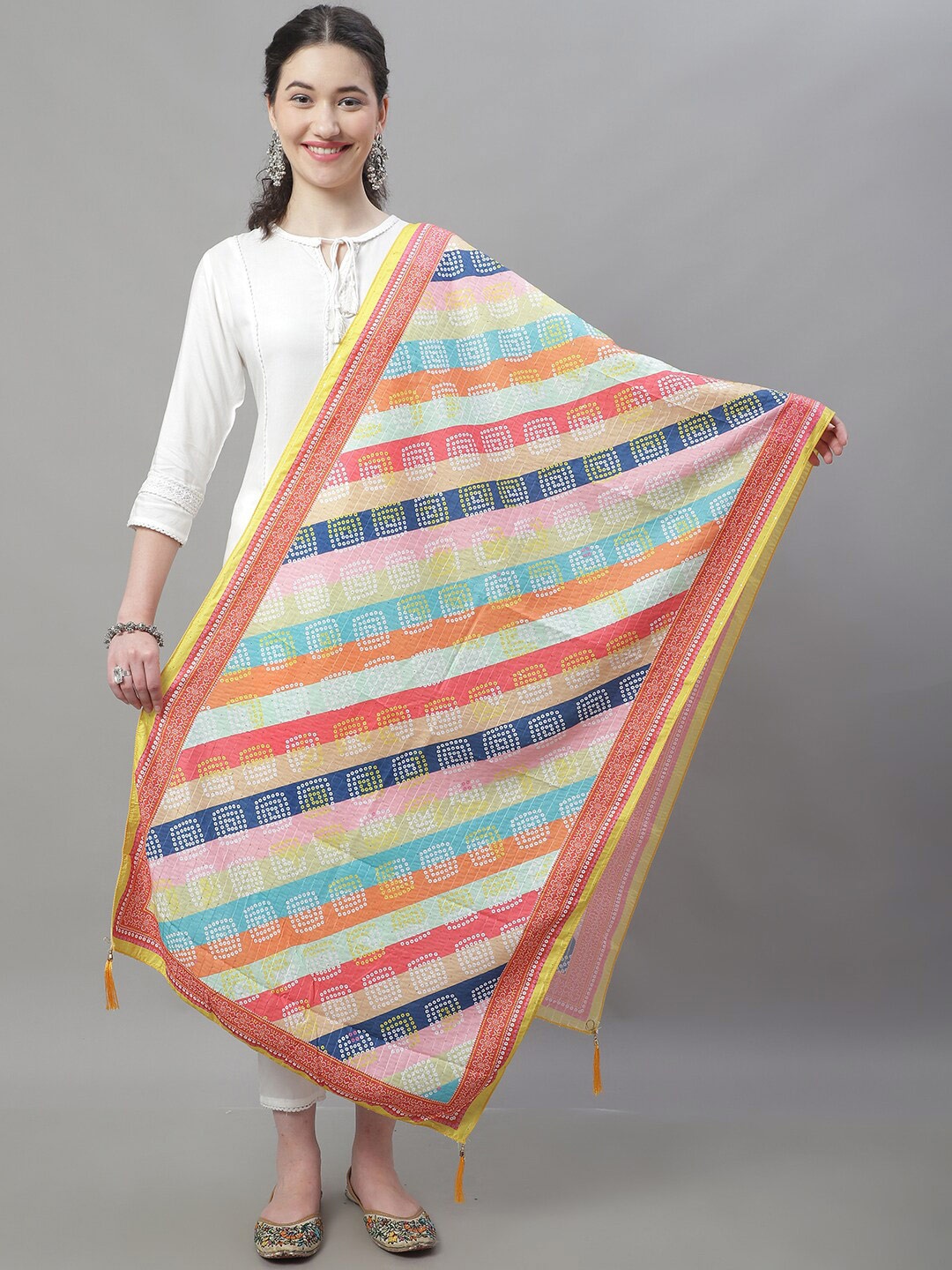 

LOOM LEGACY Bandhini Printed Chanderi Dupatta, Off white