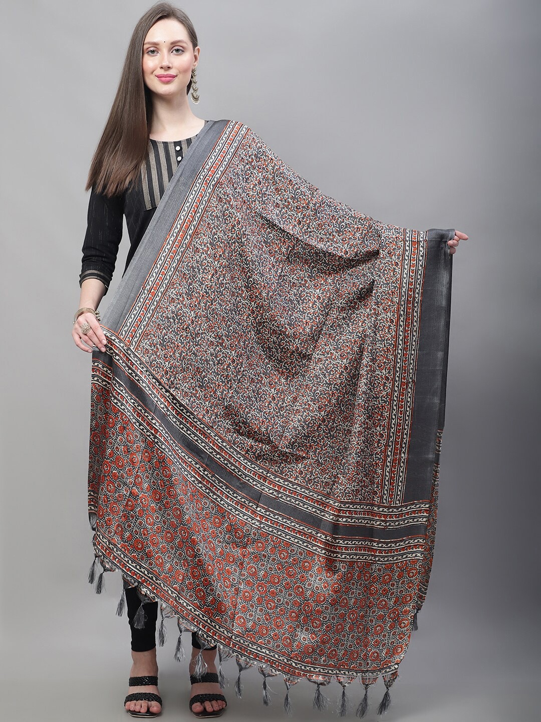 

LOOM LEGACY Floral Printed Dupatta, Grey