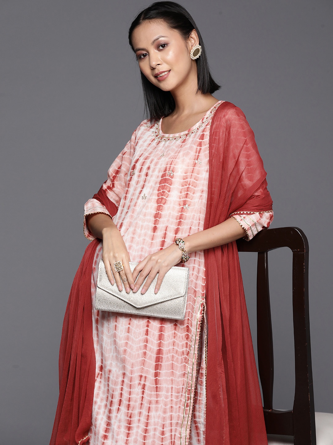

Varanga Women Dyed Regular Gotta Patti Pure Cotton Kurta with Palazzos & With Dupatta, Rust