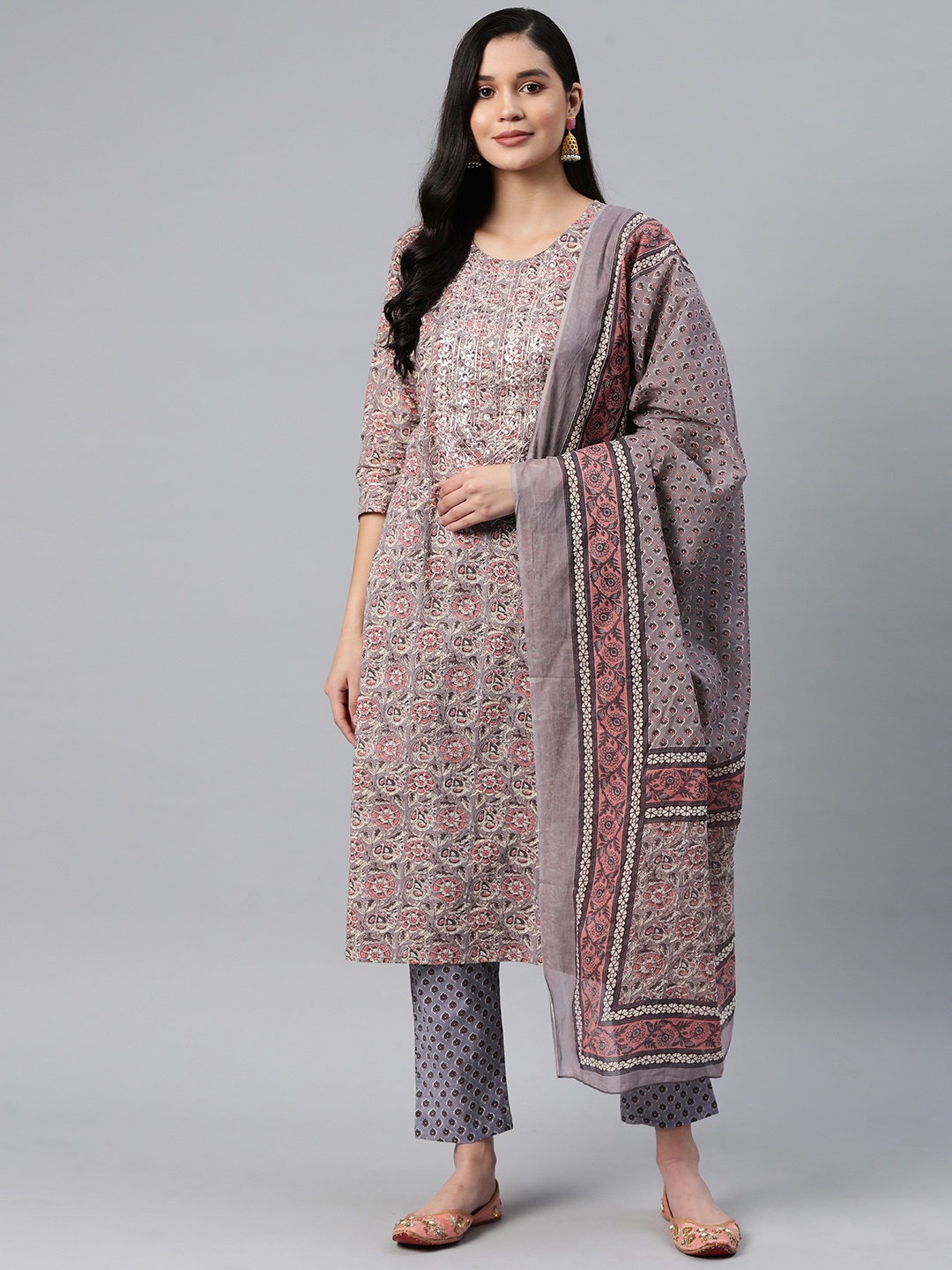 

Readiprint Fashions Women Floral Printed Pure Cotton Kurta with Trousers & Dupatta, Grey