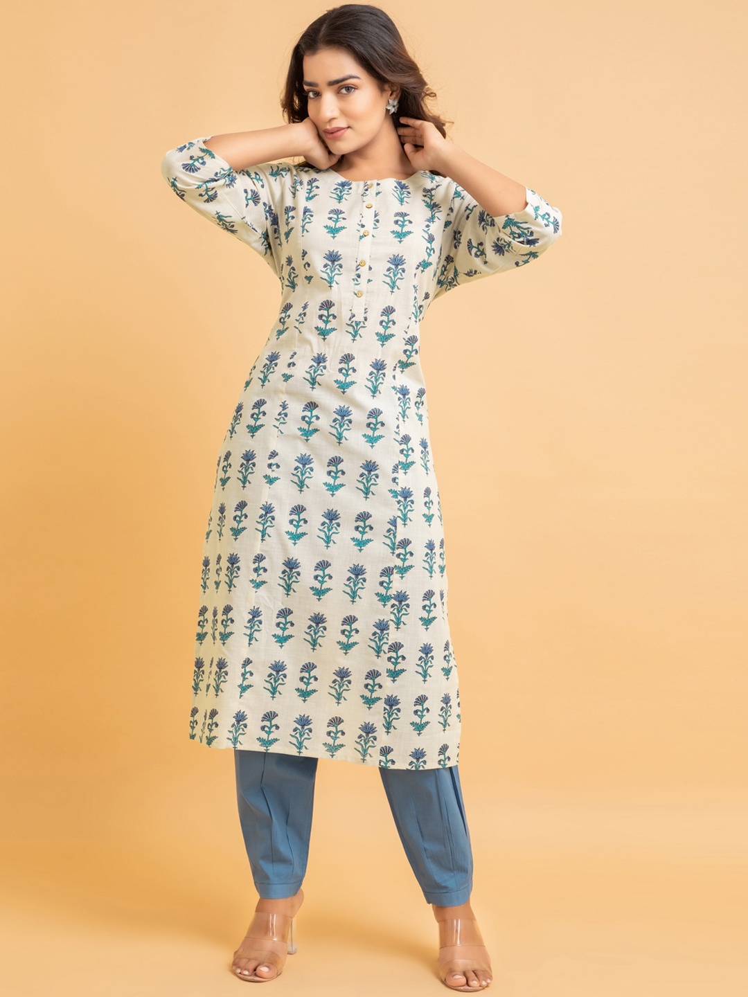 

SUTI Floral Printed Regular Pure Cotton Kurta With Trousers, Blue