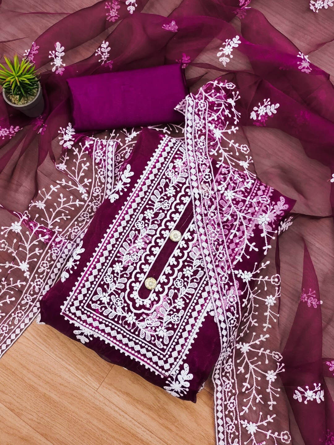 

KALINI Floral Embroidered Unstitched Dress Material, Purple
