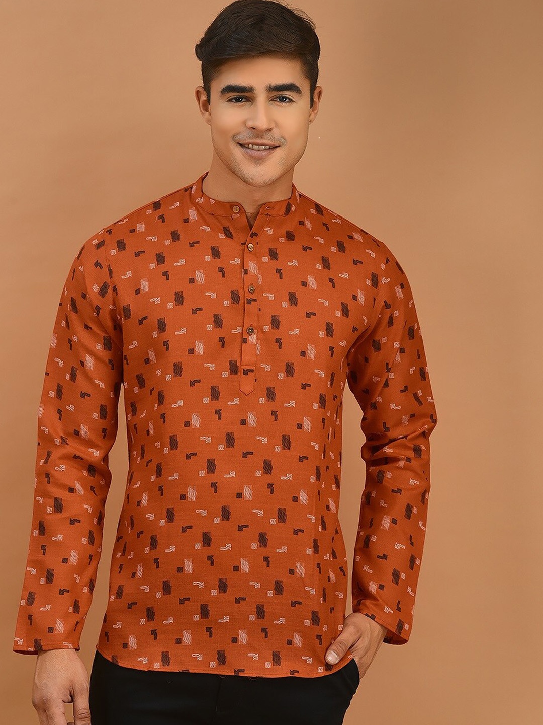 

DEYANN Band Collar Abstract Printed Cotton Short Kurta, Brown