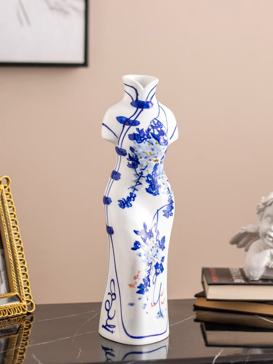 

THEDECORKART White & Blue Floral Printed Cheongsam-Shaped Ceramic Vase-Large