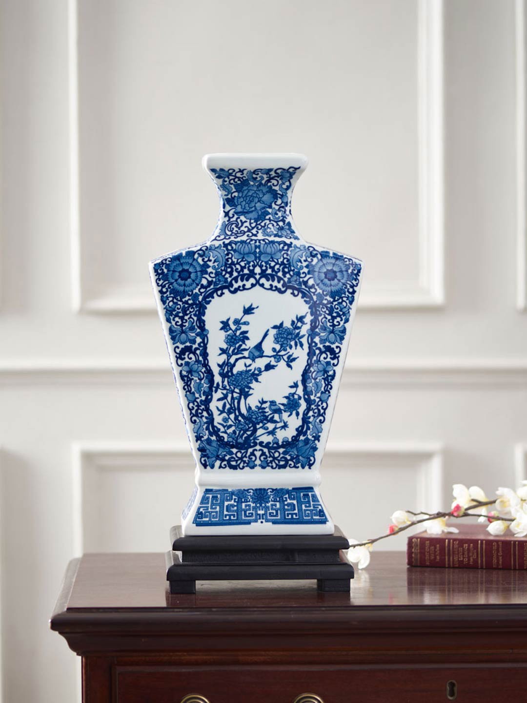 

THEDECORKART White & Blue Printed Classic Porcelain Vase