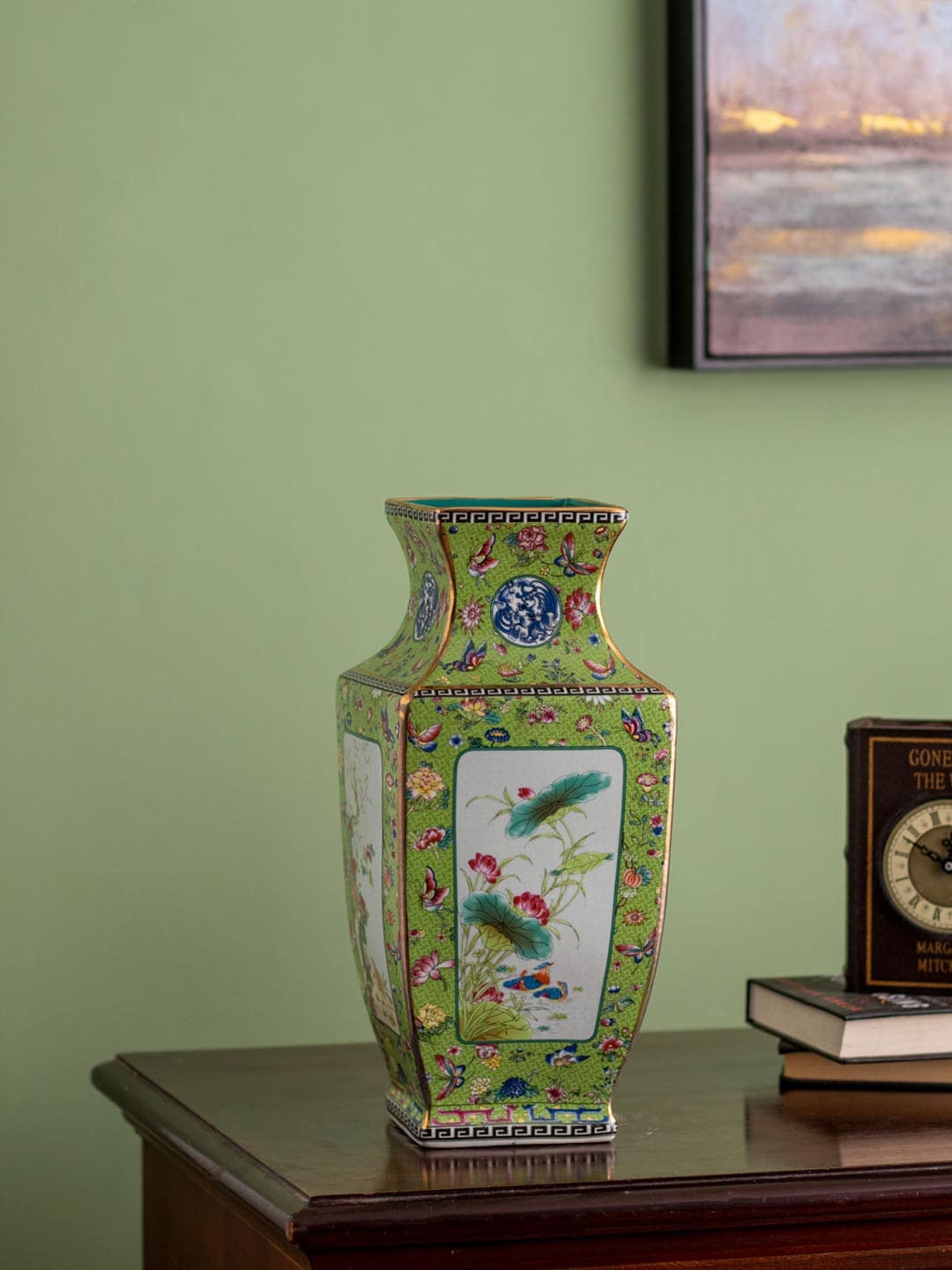 

THEDECORKART Green & White Satsuma Printed Porcelain Vase