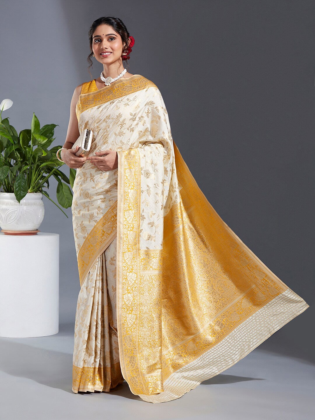 

panchhi Floral Woven Design Zari Satin Banarasi Saree, White