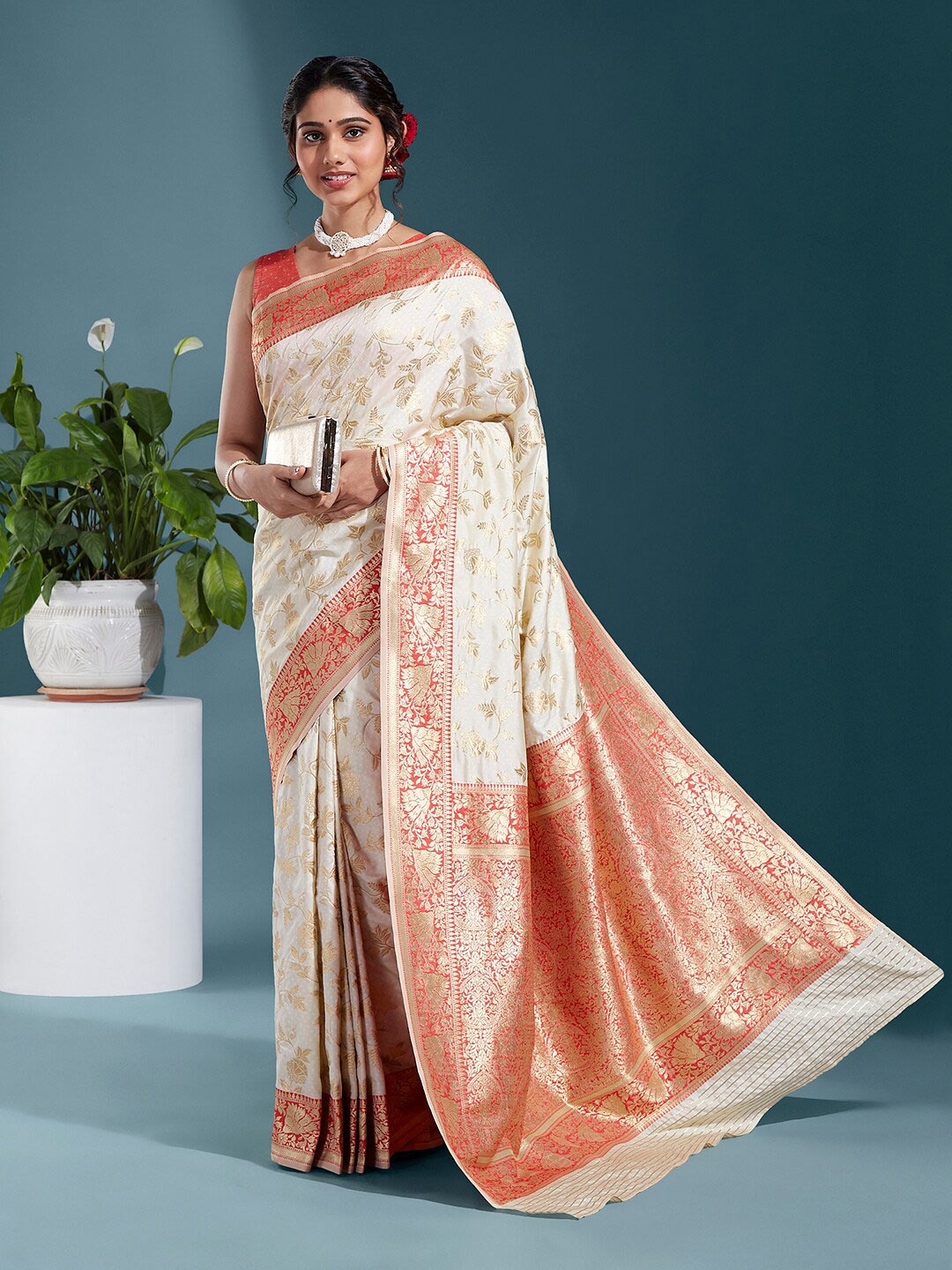 

panchhi Floral Woven Design Zari Satin Banarasi Saree, White