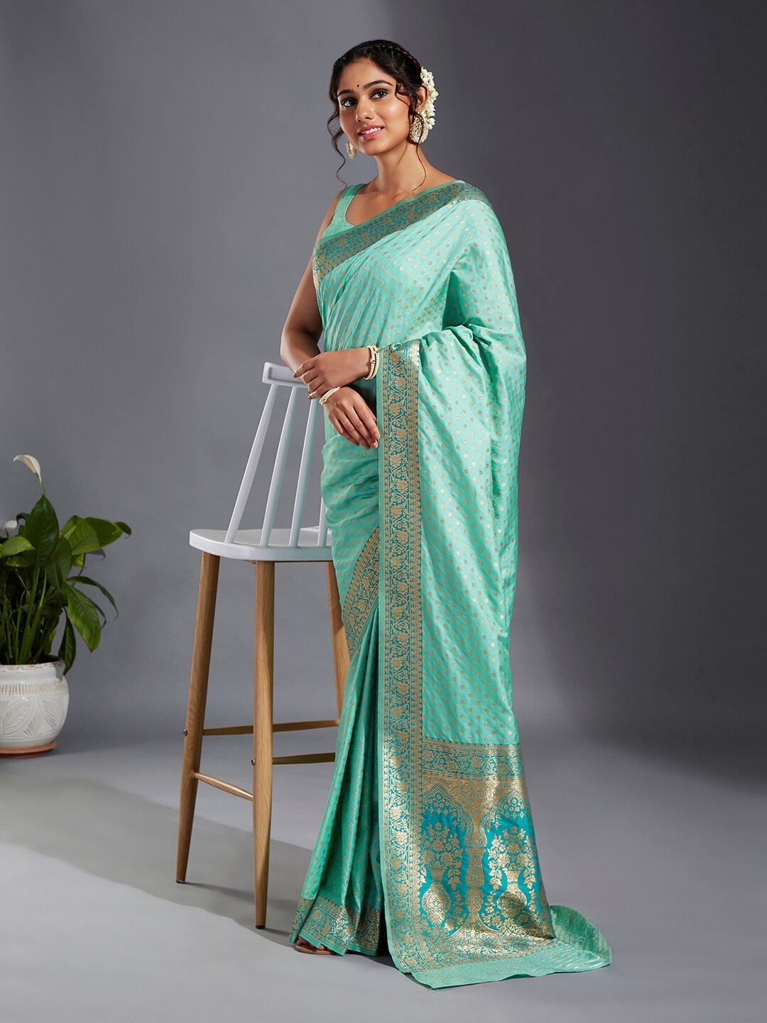

panchhi Floral Woven Design Zari Satin Banarasi Saree, Sea green