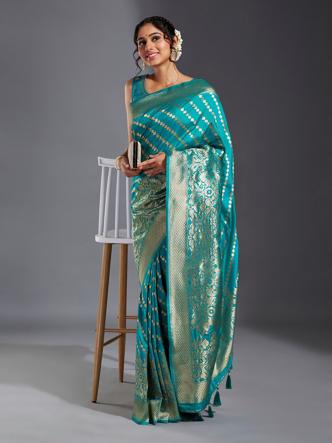 

panchhi Striped Zari Satin Banarasi Saree, Teal